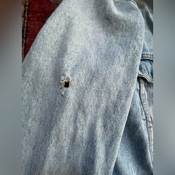 Vintage Levi’s Denim Jacket - Picture 5 of 8